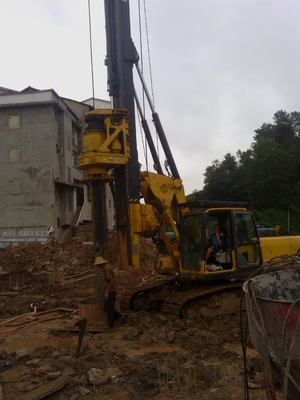 KR125A Wiertnica obrotowa Maszyna do palowania Infrastruktura Sprzęt do wbijania pali 37m