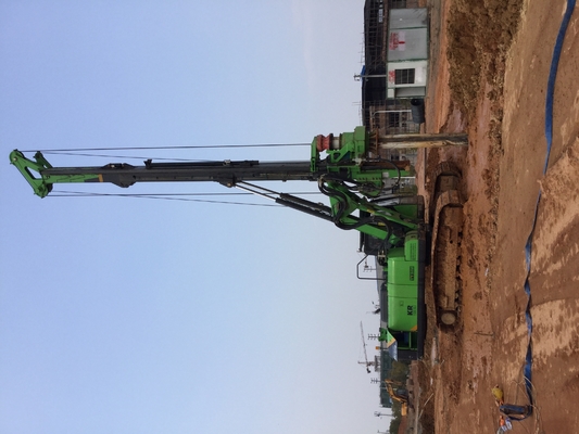 Obrotowa hydrauliczna wiertnica KR125A 125kN.M Głębokość wiercenia 43m